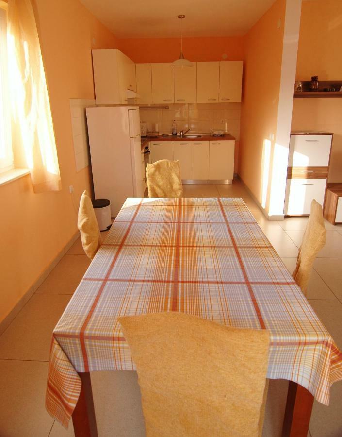 Apartment Urem Biograd Na Moru Εξωτερικό φωτογραφία